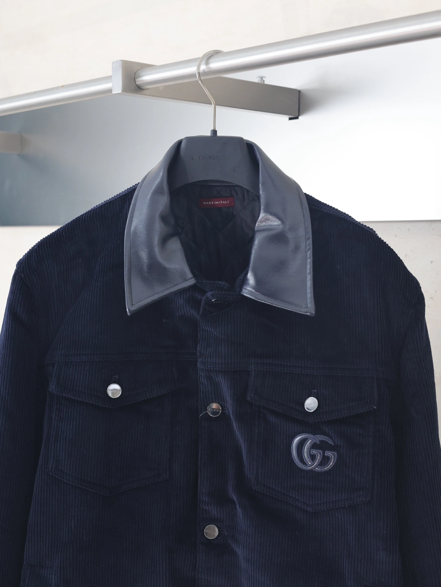 wg.luxury-- 6u33i embroidery cowhide item:E-F363I2305H